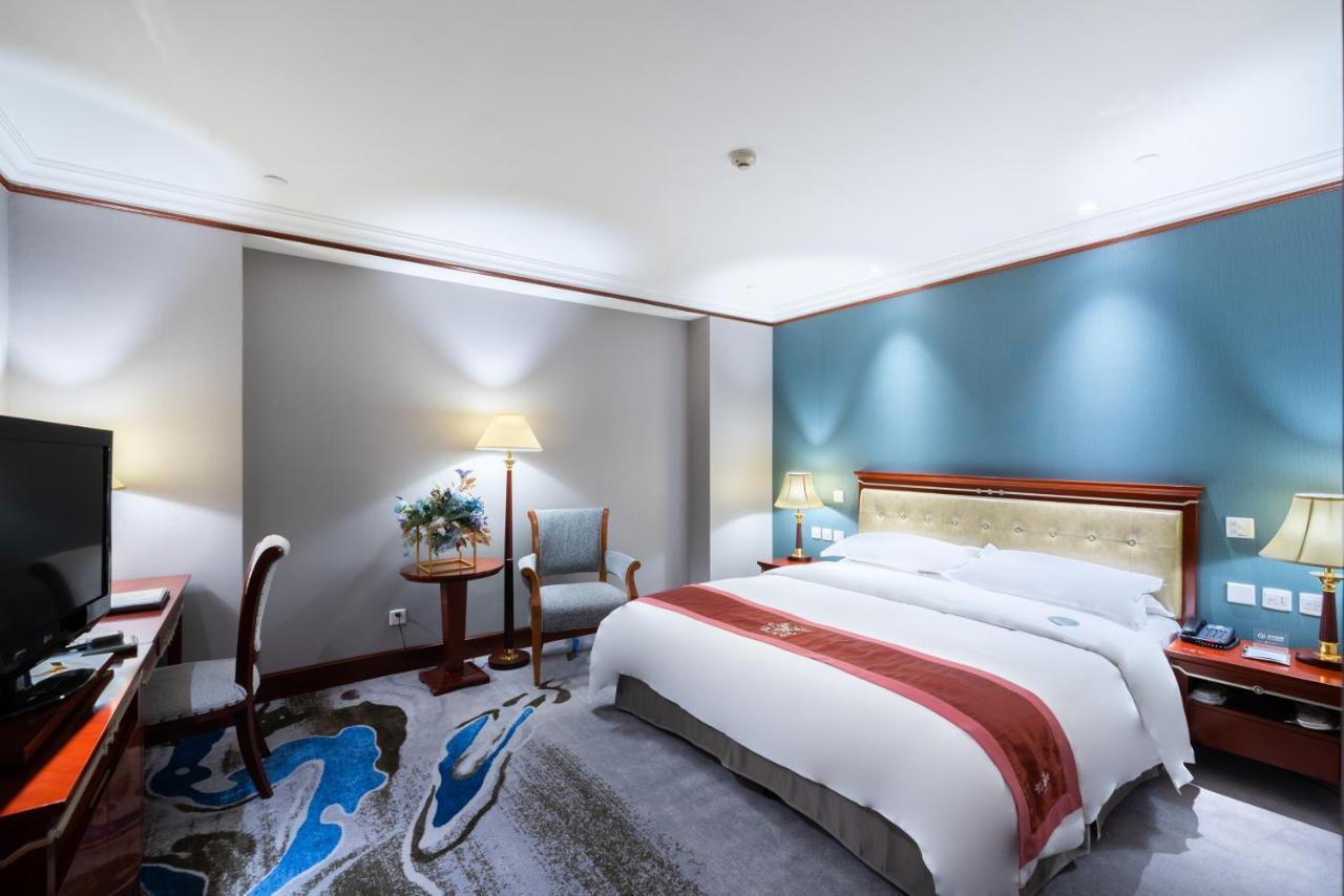 Golden Ocean Hotel Tianjin Buitenkant foto