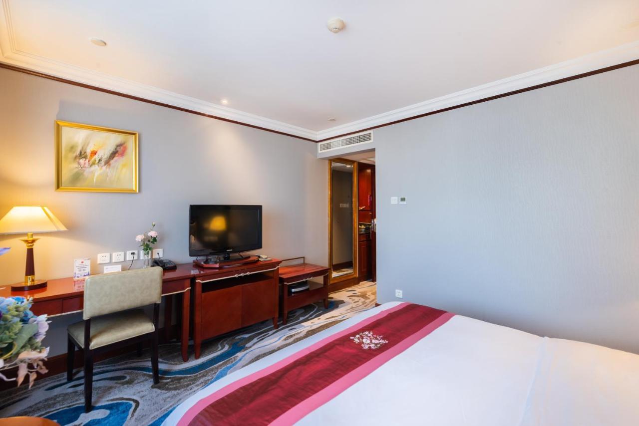Golden Ocean Hotel Tianjin Buitenkant foto