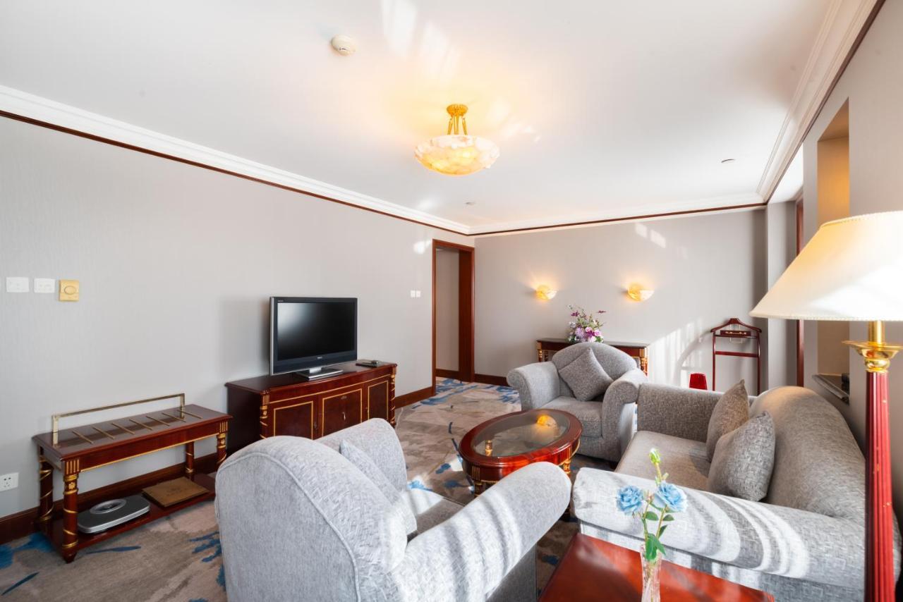 Golden Ocean Hotel Tianjin Buitenkant foto