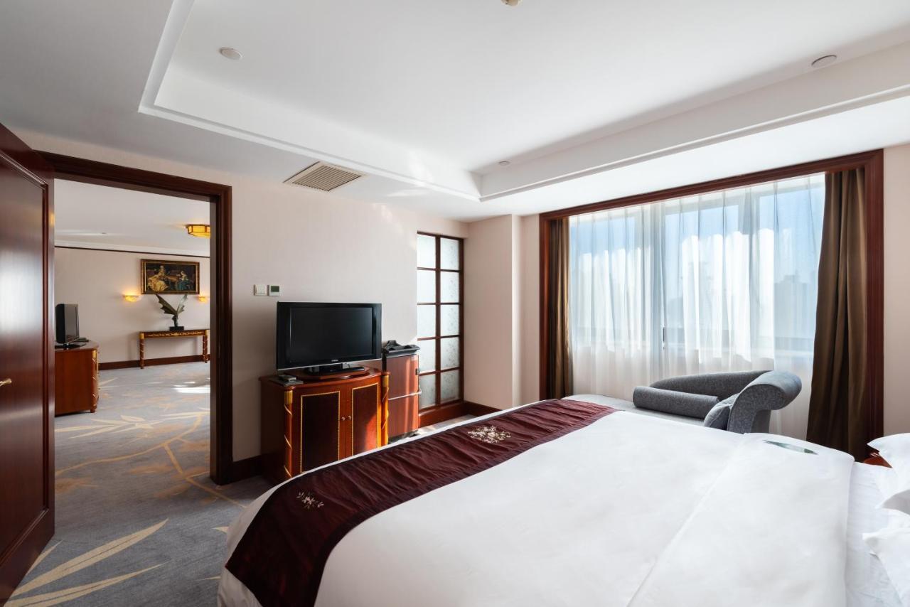 Golden Ocean Hotel Tianjin Buitenkant foto