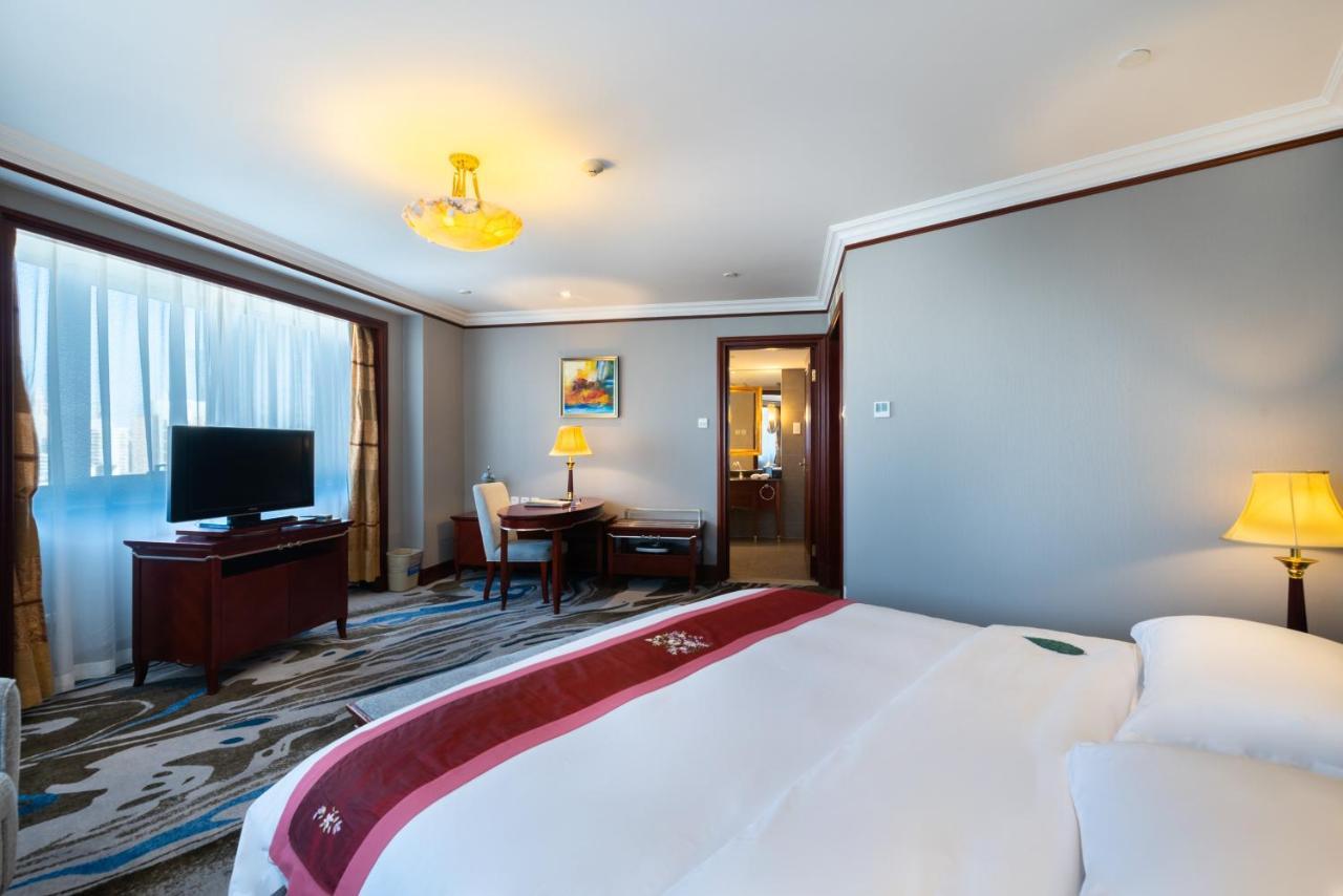 Golden Ocean Hotel Tianjin Buitenkant foto