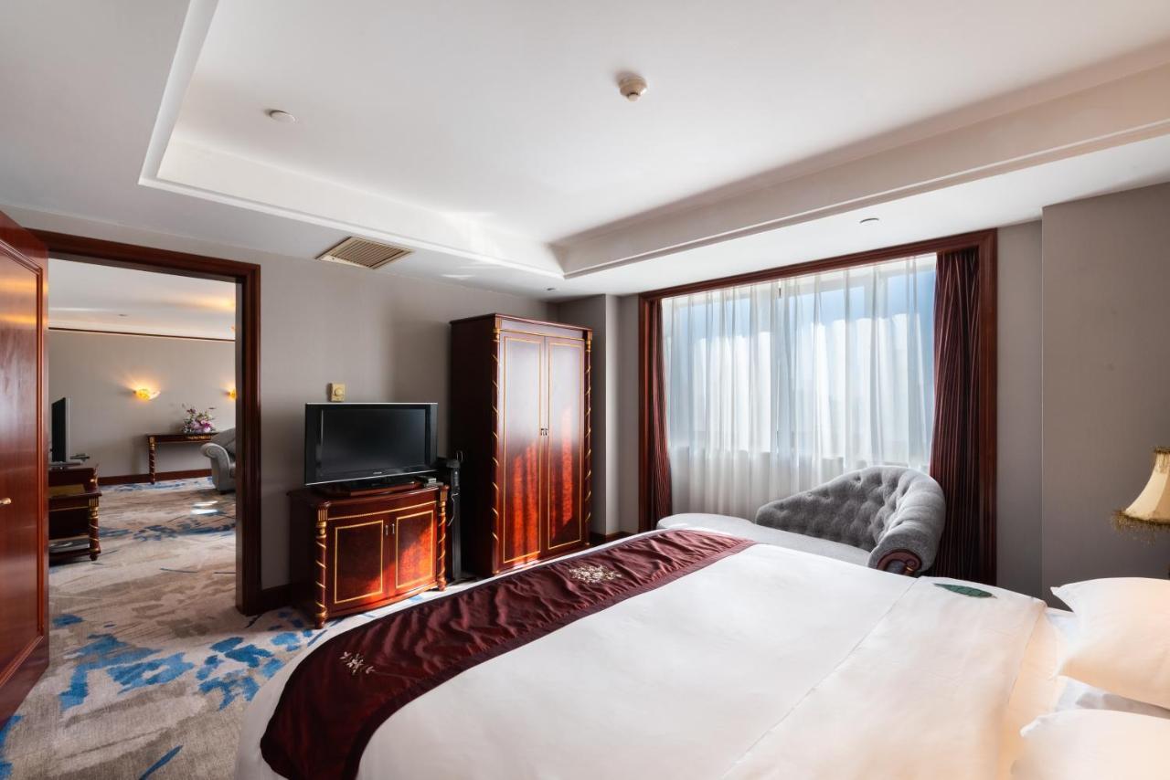 Golden Ocean Hotel Tianjin Buitenkant foto
