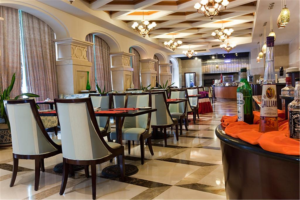 Golden Ocean Hotel Tianjin Buitenkant foto